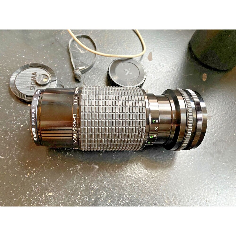 Sigma Zoom-K II 70-210mm f/4.5 Lens For Konica 52mm Vintage Telephoto w/ Case